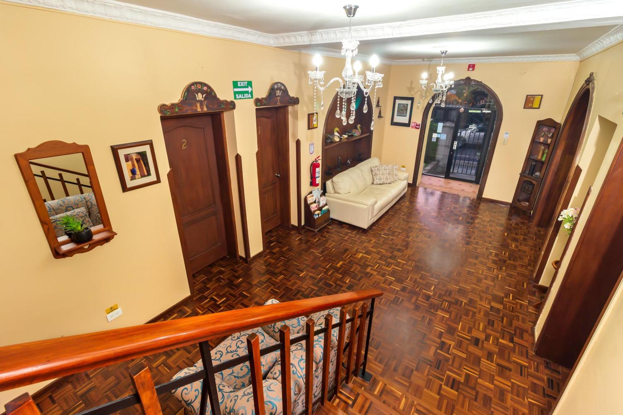 Hotel La Cartuja Quito Ngoại thất bức ảnh