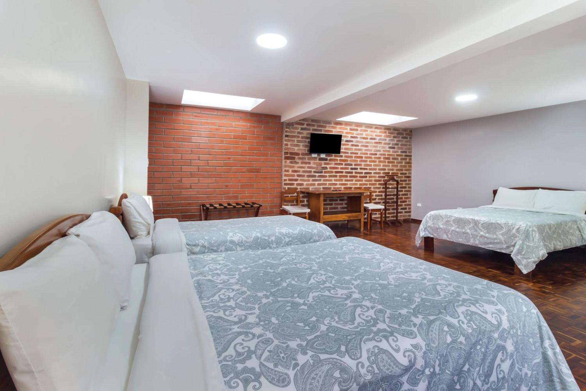 Hotel La Cartuja Quito Ngoại thất bức ảnh