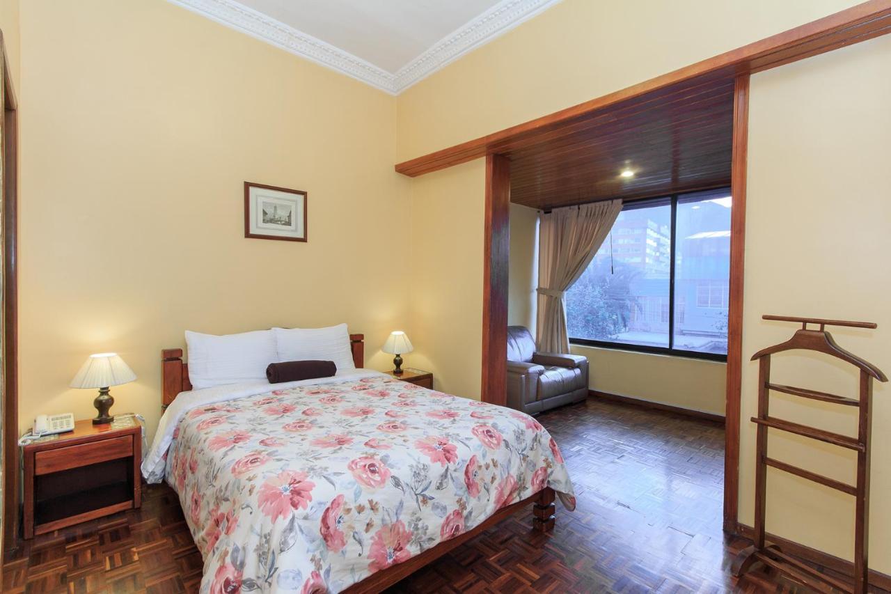 Hotel La Cartuja Quito Ngoại thất bức ảnh