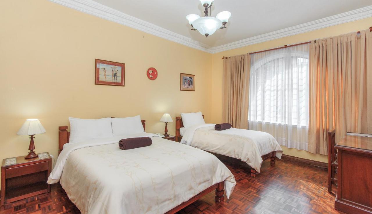 Hotel La Cartuja Quito Ngoại thất bức ảnh